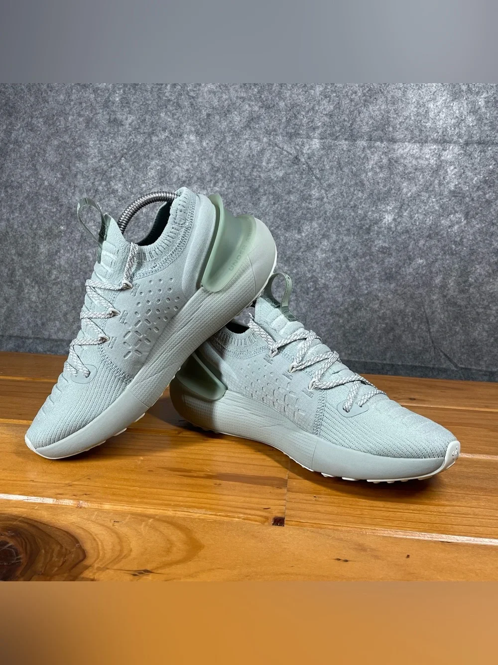 Under Armour HOVR Phantom 3 Mens Size 8.5 Opal Green Running Shoes 3025516-304